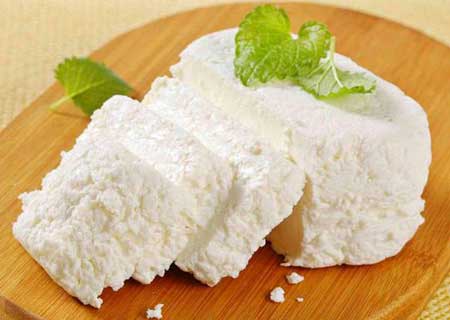 عوارض مصرف پنیر برای مردان